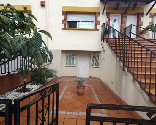 Casa Tipo Dúplex en Vender en Montmelo | La Cucurny